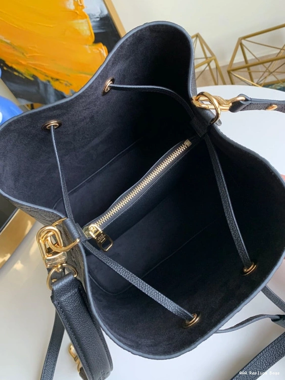 Aaa replica ru NEONOE LOUIS VUITTON MM 0802